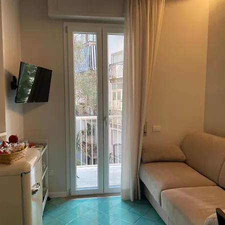 Giga Mare Penzion 4*